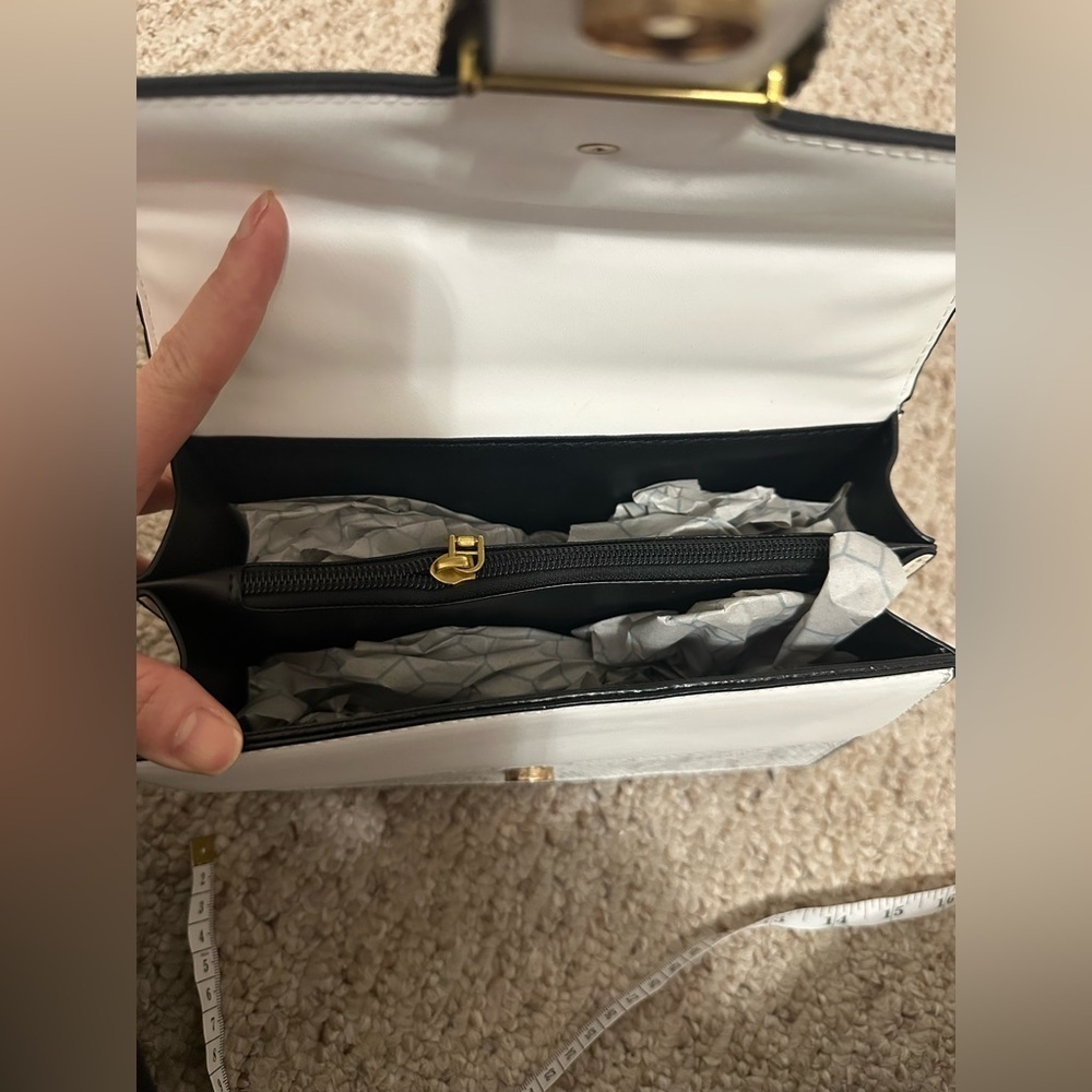 Shoulder or crossbody purse white - Picture 5 of 6